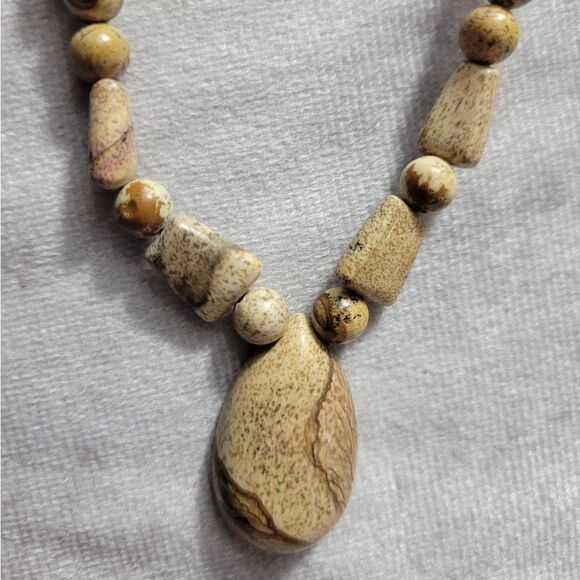Picture Jasper Beaded Tribal Necklace - Picture 10 of 14